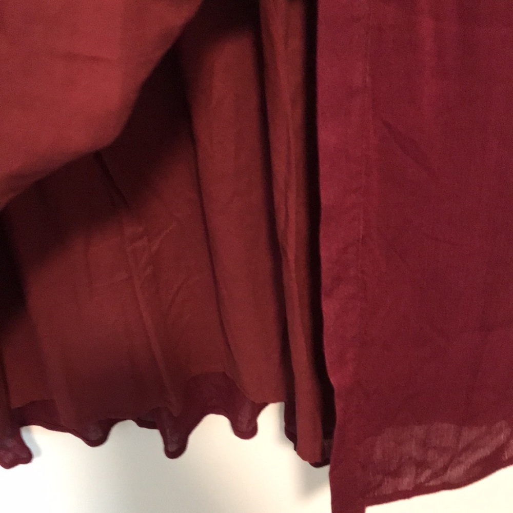 NEW Brickyard Buffalo Burgundy Dress. Medium - Picture 4 of 7